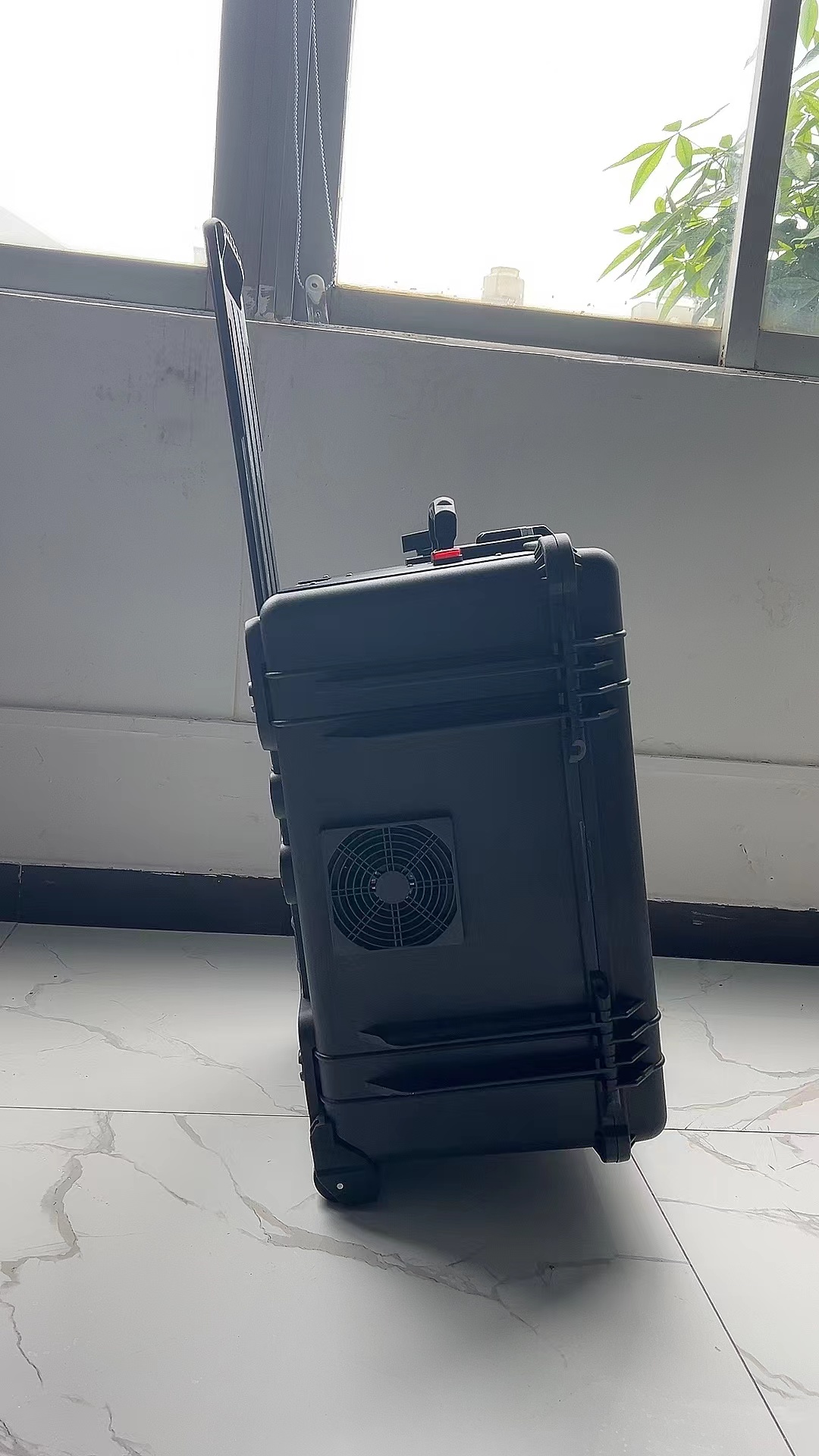 三都镇手拉箱型移动通信干扰器